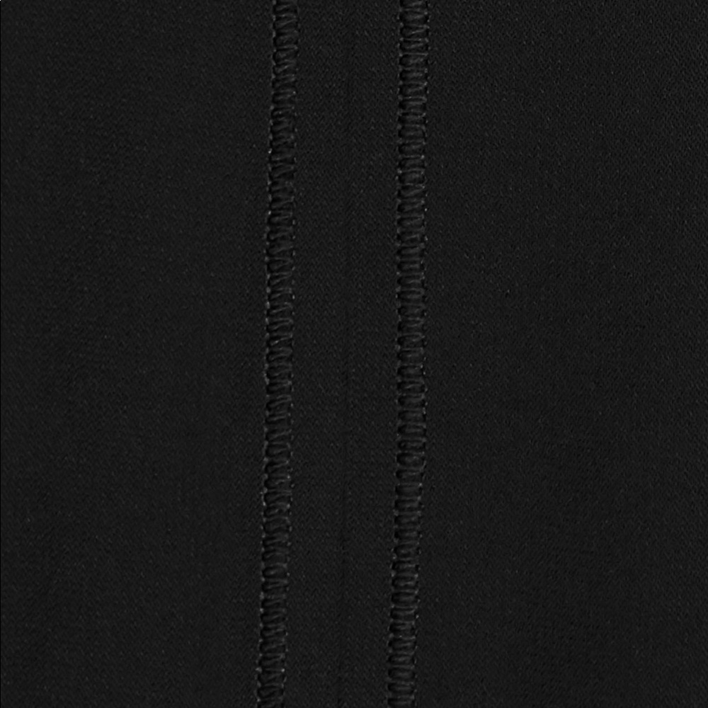 Lululemon On The Fly Skirt - Picture 5 of 6